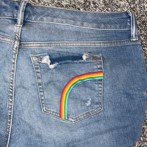 Torrid rainbow Shorts size 12 - Picture 5 of 5